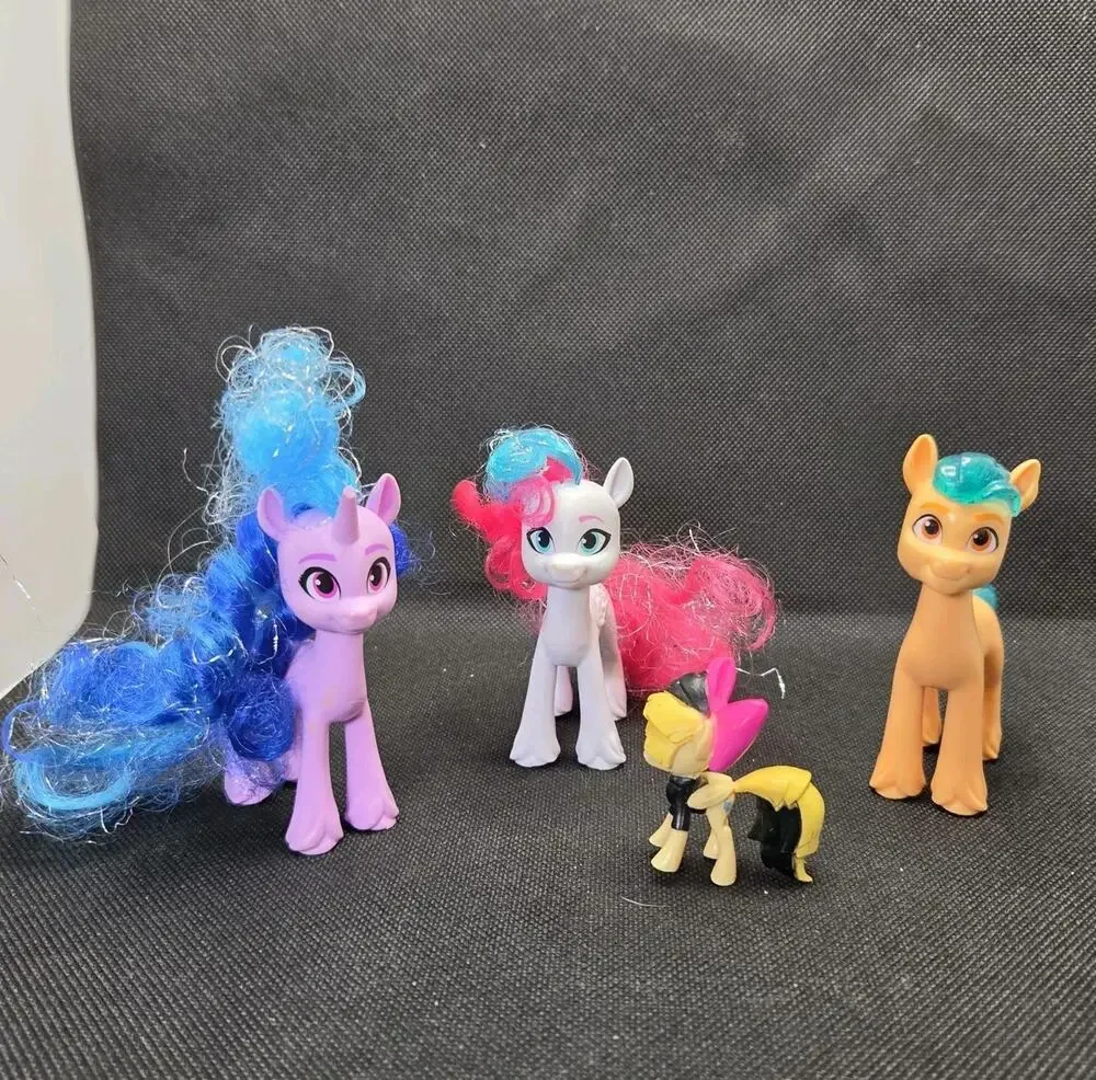 My Little Pony Lot Izzy Moonbow Zipp Storm Hitch Trailblazer Songbird Serenade